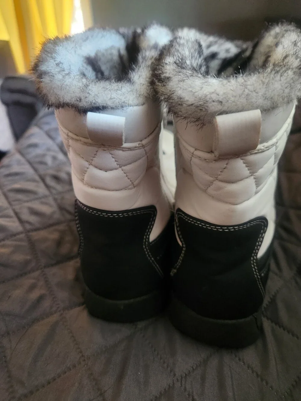 totes white winter